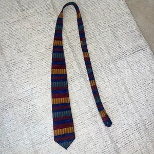 Vintage silk neck tie by Cocktail Collection